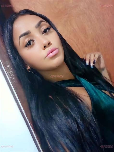 Acompanhantes mulheres que oferecem Facefuck em São Paulo .